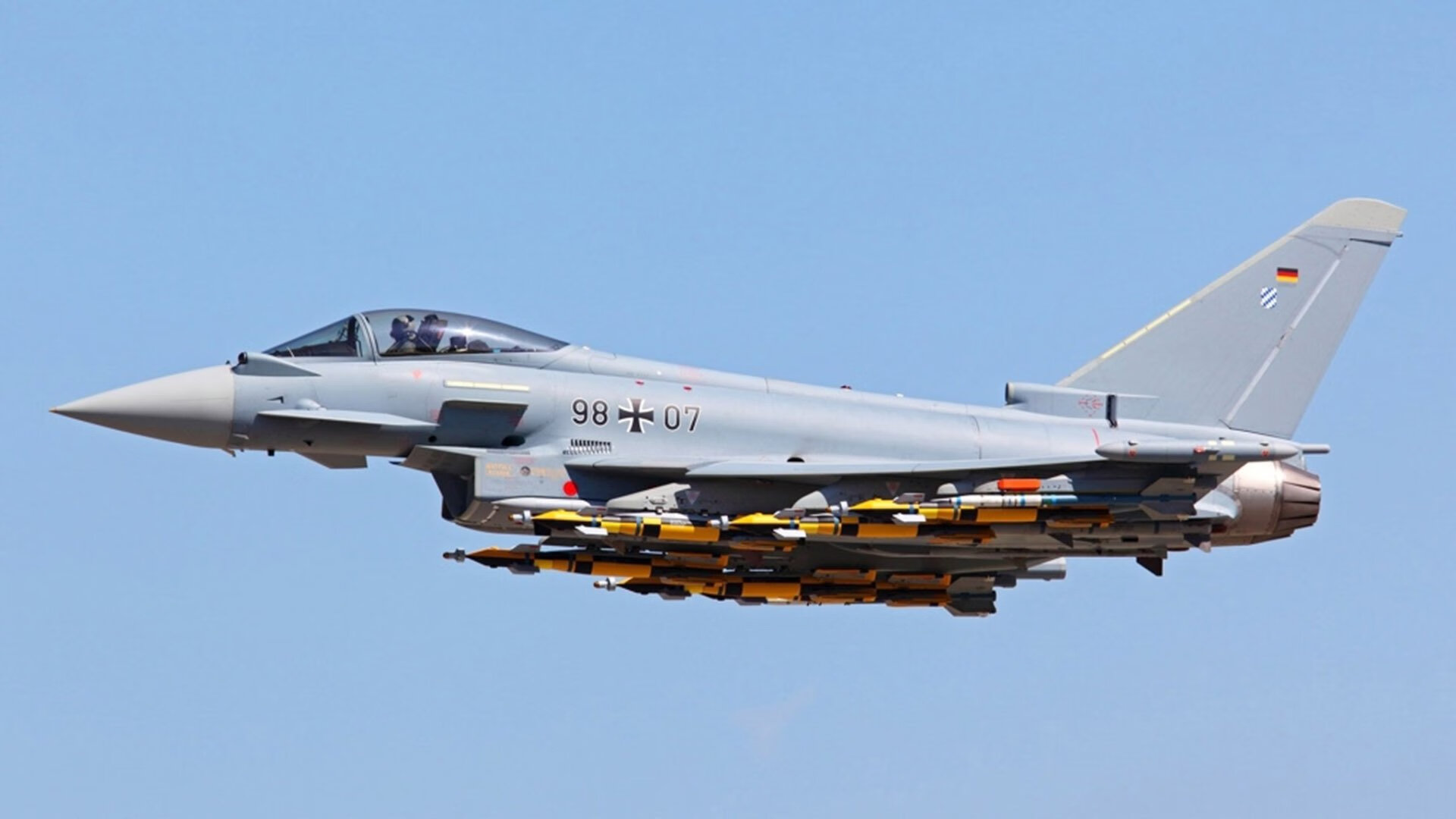 九游娱乐下载-“马科斯·莫奇的领导力与冷静判断,帮助阿根廷美洲狮队保持高水平竞技状态”